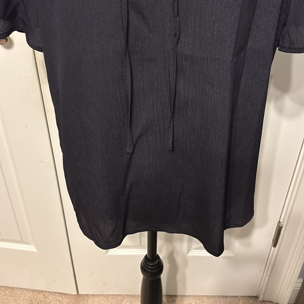 Nine West Tie Front Top - Picture 3 of 8